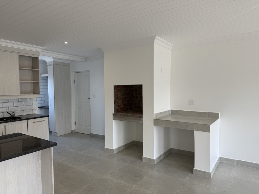 3 Bedroom Property for Sale in Stilbaai Wes Western Cape